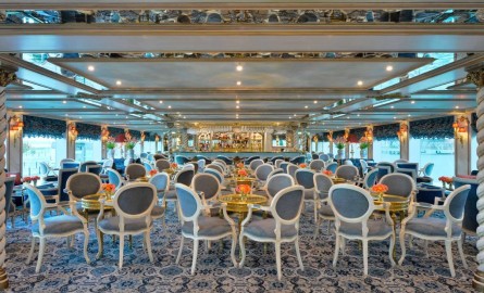 S.S. Maria Theresa Lounge