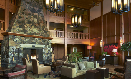 Skamania Hotel Lounge