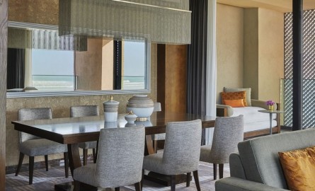 Suite dining room